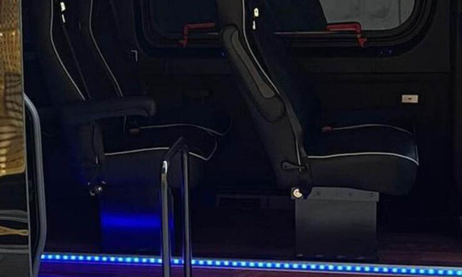 Mercedes Sprinter image 6